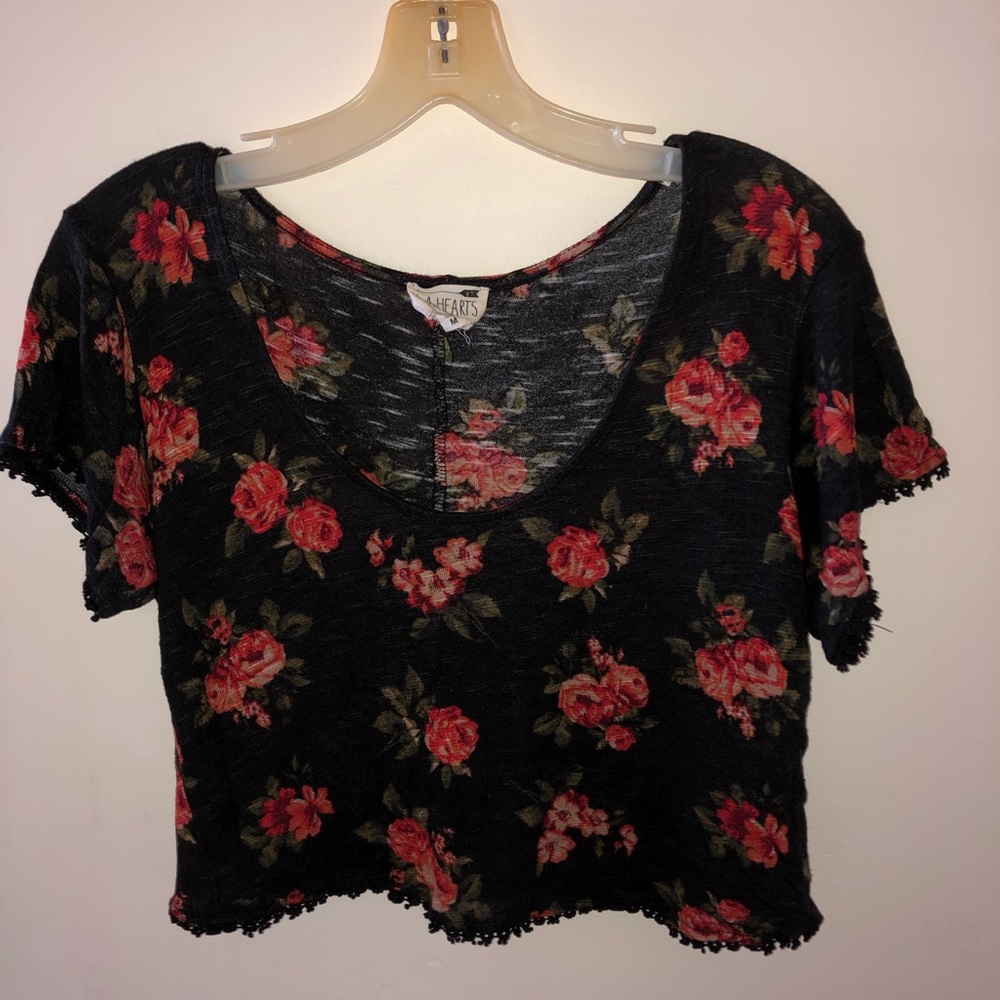 L.A. Hearts Flower top
